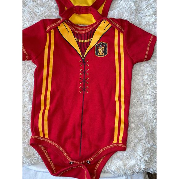 Lot of 2 sz. 6/9 mo. Wizarding world of Harry Potter tops. Grt. Cond - Picture 3 of 10